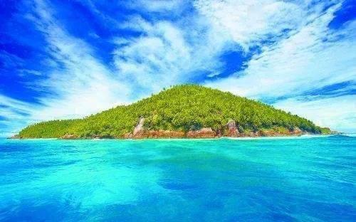 逃离火车站口